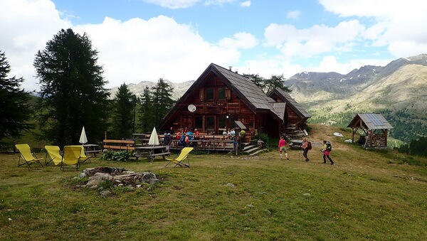 טרקים באלפים הצרפתים, Refuge du Mont Thabor